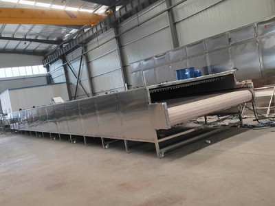 隧道喷淋杀菌流水线